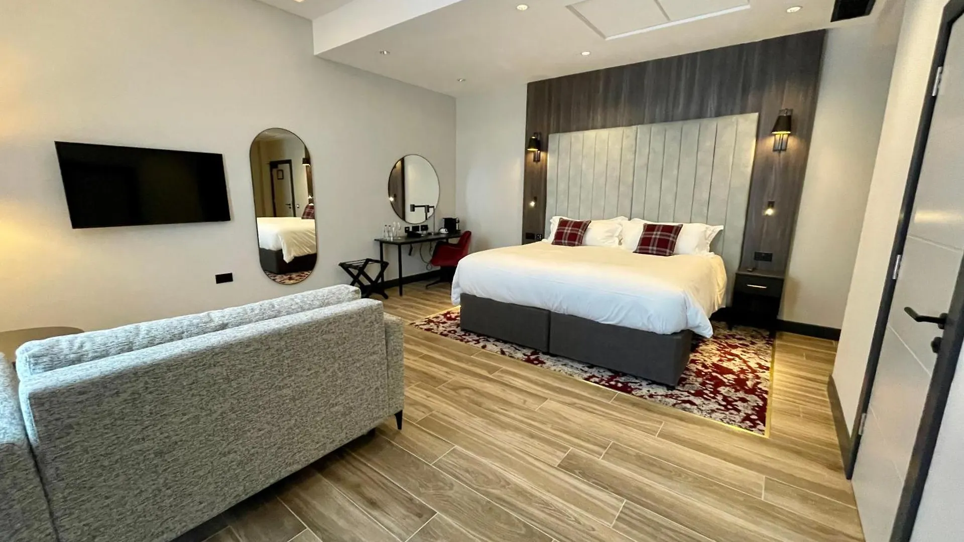 Tynecastle Park Hotel EDI