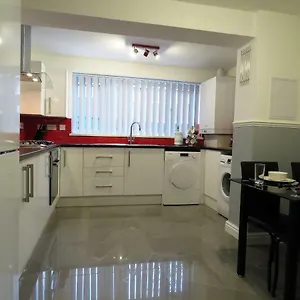 https://moat-house.hotelsin-nottingham.com